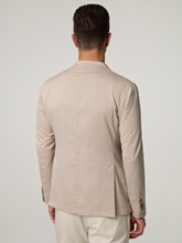 Image sur Veston mit Seide