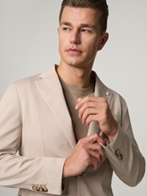 Image sur Veston mit Seide