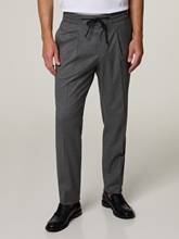 Image sur Costume slim fit HELLYS