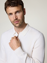 Bild von Strickpullover aus Wolle