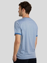 Bild von T-Shirt mit Logo