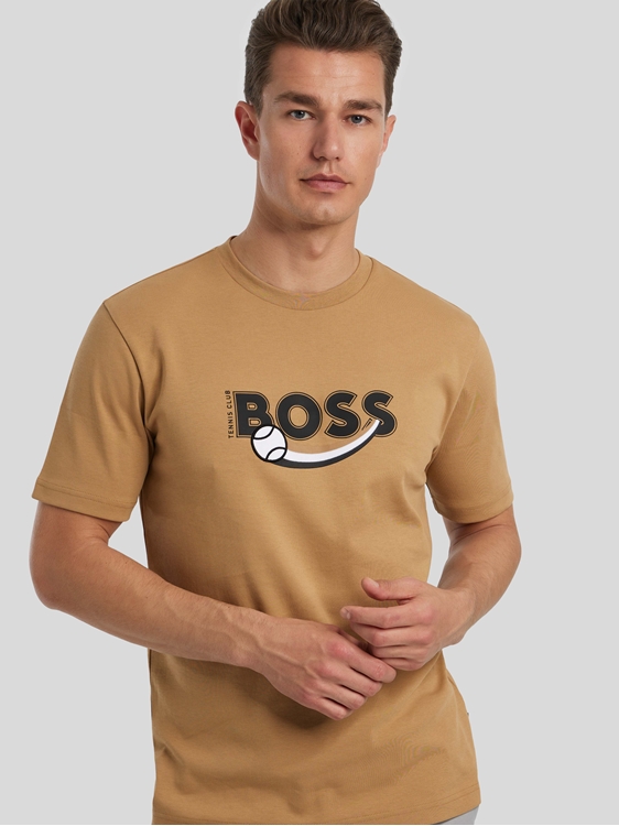 Image sur T-shirt à logo
