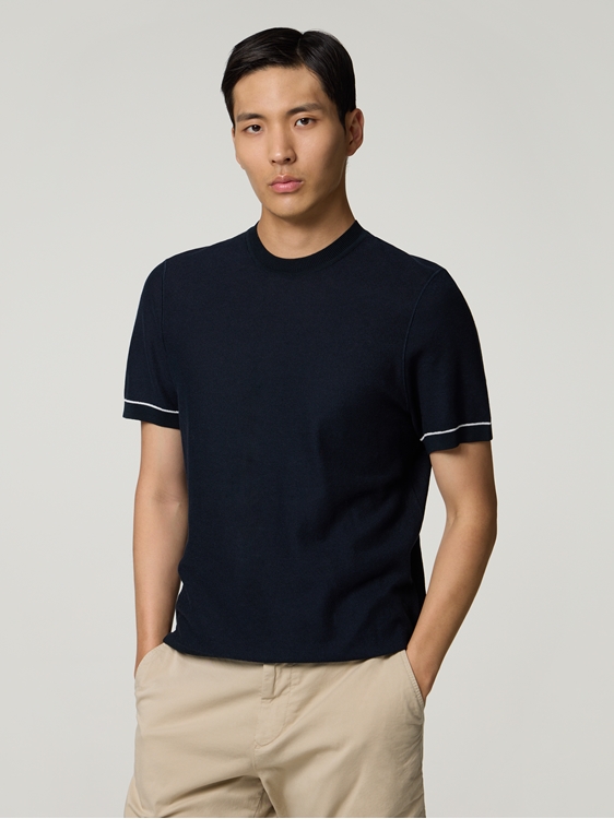 Image sur T-shirt en maille régulière fit