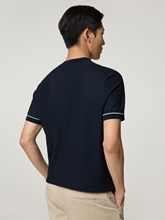 Image sur T-shirt en maille régulière fit