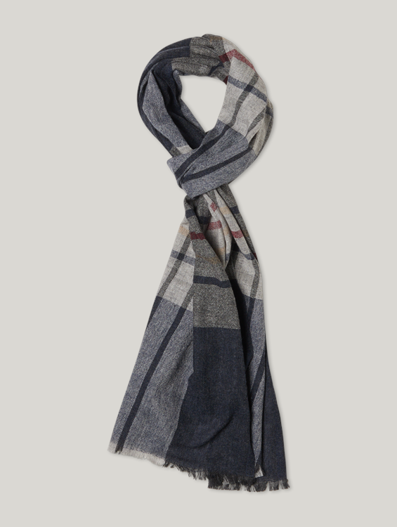 Bild von Schal mit Karomuster