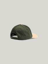 Bild von Cap mit Veloursleder
