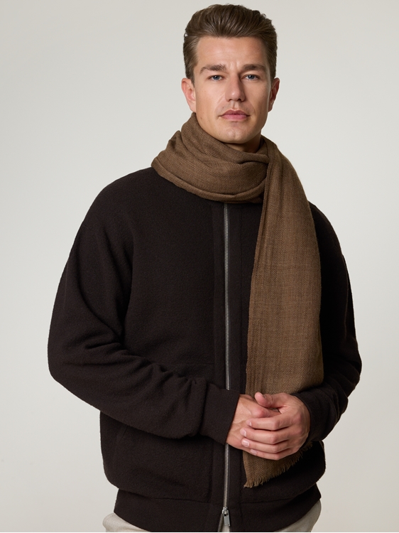 Bild von Schal mit Wolle