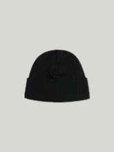 Bild von Strickmütze mit Wolle