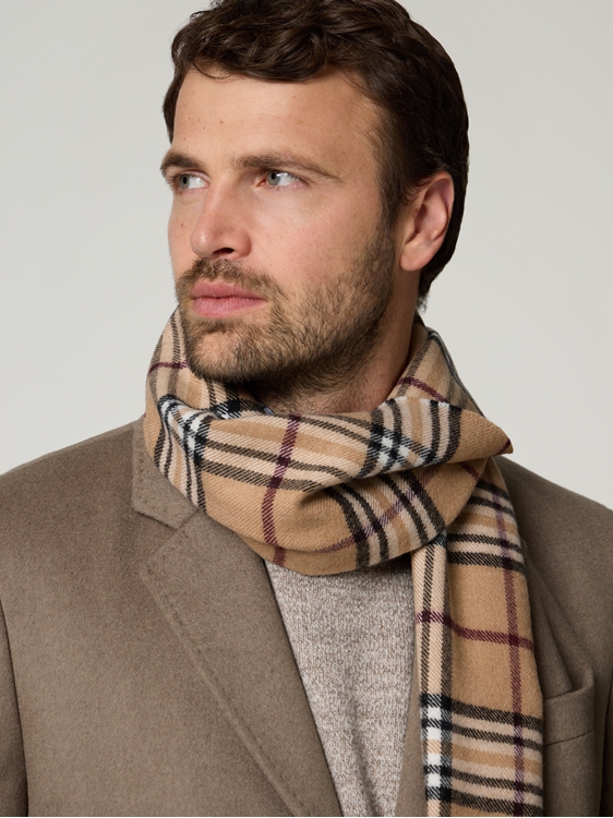 Bild von Schal mit Fransen aus Wolle