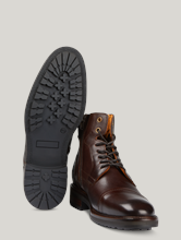 Image sur Bottes en cuir