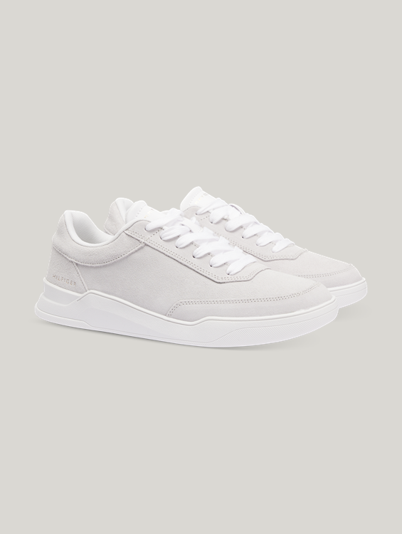 Bild von Sneaker aus Veloursleder