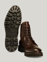 Bild von Schnürstiefel