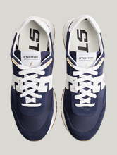 Image sur Sneaker mélange de matières