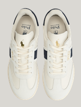 Bild von Sneakers AREA