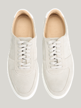 Image sur Sneaker daim