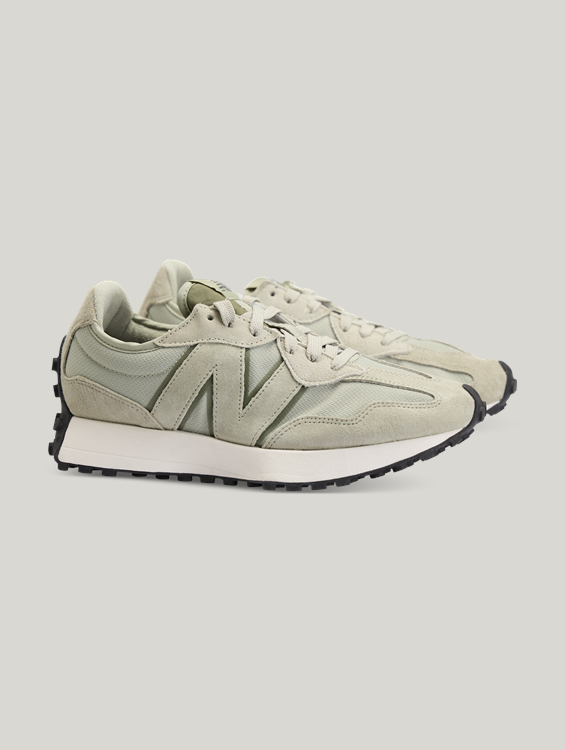 Bild von Sneaker 327