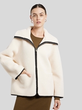 Bild von Jacke im Teddy-Look