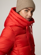 Bild von Steppmantel mit Kapuze