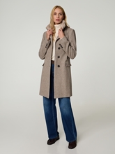 Bild von Mantel mit Kunstpelz