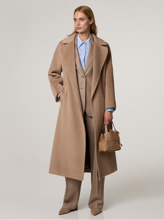 Bild von Wollmantel TEMPERA