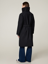 Bild von Daunenmantel mit Gürtel