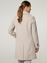 Bild von Mantel mit Wolle