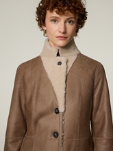 Bild von Reversibler Lammfellmantel DANA