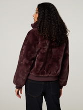 Image sur Veste en fausse fourrure