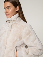 Bild von Jacke aus Kunstpelz