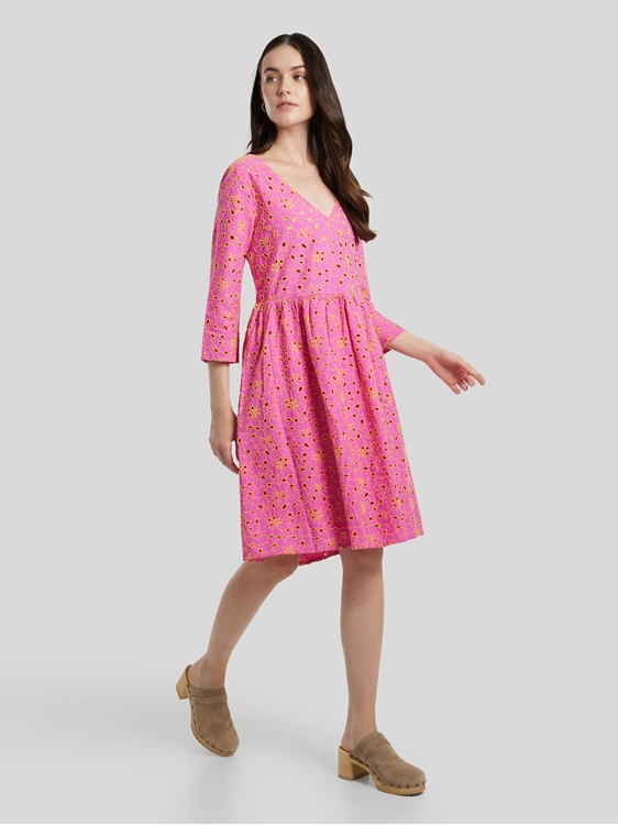 Image sur Robe broderie ajourée