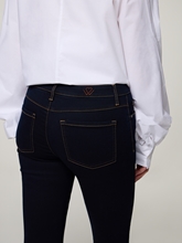 Image sur Jeans à la coupe slim