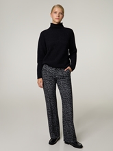 Bild von Hose mit Leo-Print MAINE