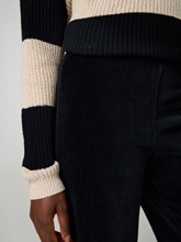 Bild von Hose mit weitem Bein