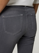 Image sur Jeans à la coupe slim ORNELLA