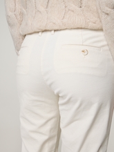 Image sur Chino en velours côtelé