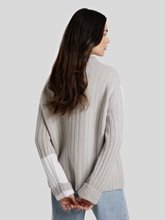 Bild von Pullover mit Rippen