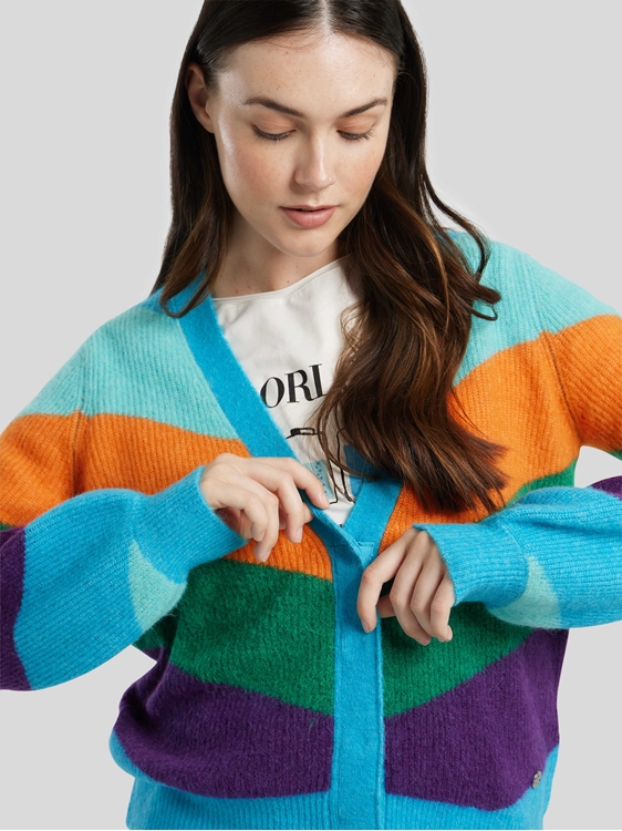 Bild von Strickjacke mit Alpaka