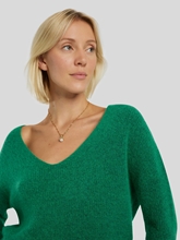 Image sur Pull en tricot avec alpaga