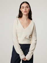 Bild von Pullover mit Wolle