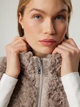 Bild von Gilet aus Kunstfell