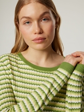 Bild von Pullover mit Streifen