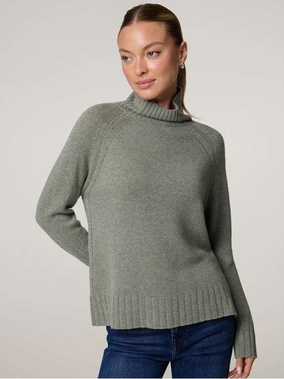 Bild von Strickpullover mit Stehkragen