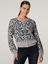 Bild von Strickjacke mit Leo-Print