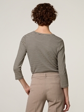Bild von Shirt mit Streifen