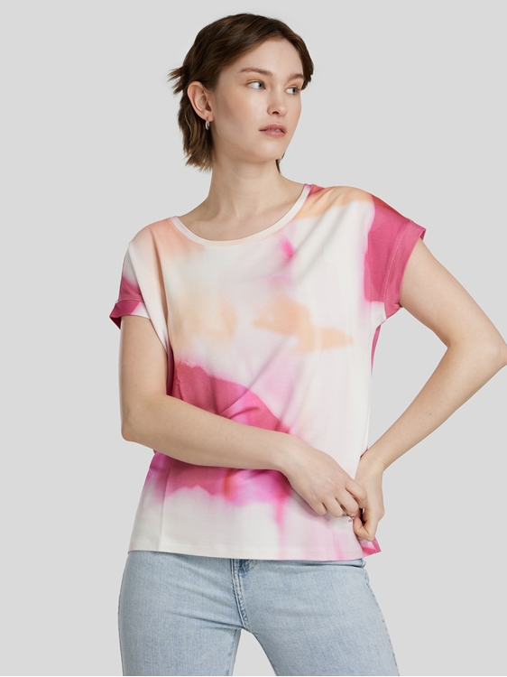 Bild von T-Shirt im Batik-Look
