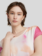 Bild von T-Shirt im Batik-Look