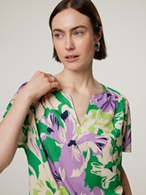 Bild von Blusenshirt mit Allover-Print CALENE