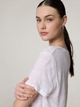 Bild von T-Shirt aus Leinen