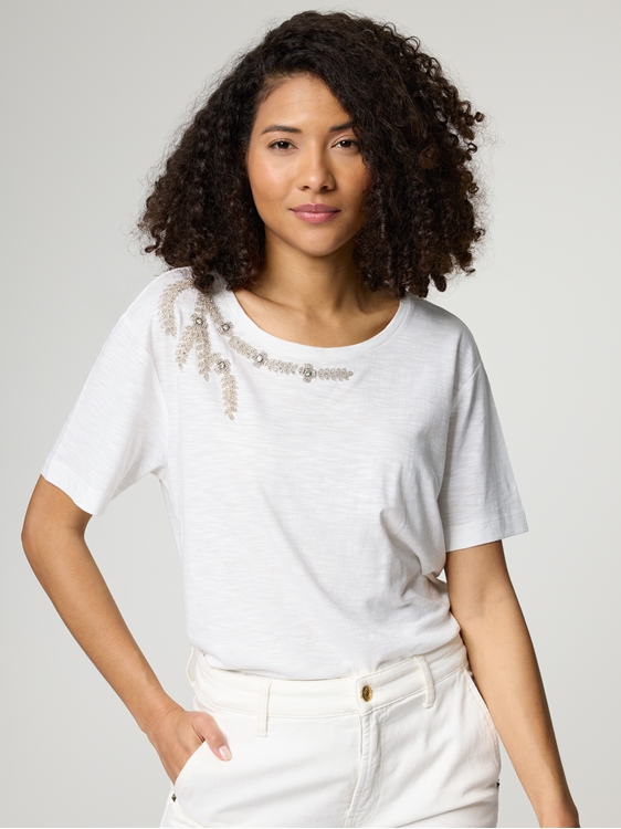Bild von T-Shirt mit Strasssteinen