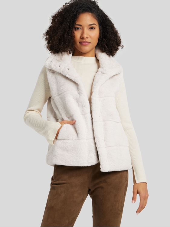 Bild von Weste aus Kunstfell